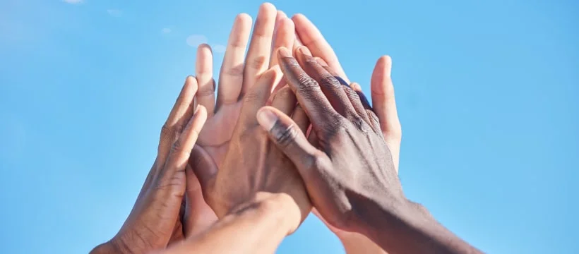 7 Iniciativas para Melhorar a Experiência do Empregado: Criando uma Cultura de Diversidade, Equidade e Inclusão