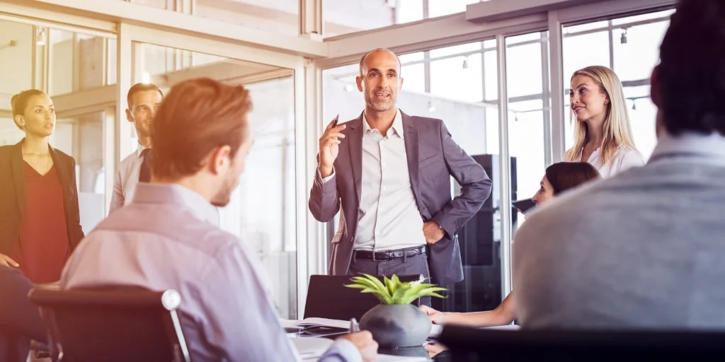 Como Conduzir uma Reunião Estratégica: 10 Passos Essenciais