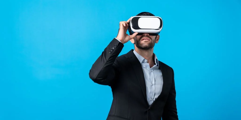 O futuro das vendas: Integrando realidade virtual em demonstrações para clientes