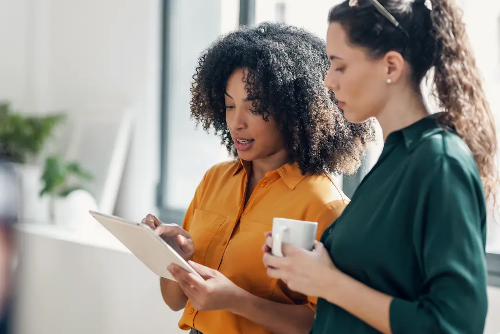 Como o RH e o marketing podem colaborar no desenvolvimento de marcas Como o RH e o marketing podem colaborar no desenvolvimento de marcas