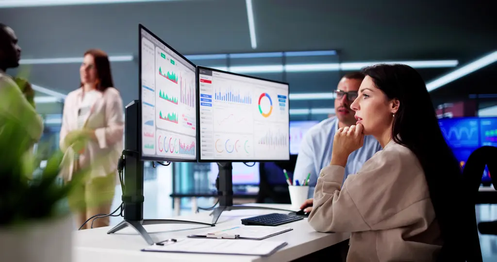 Compreendendo a análise de CRM: Como os dados impulsionam decisões empresariais mais inteligentes