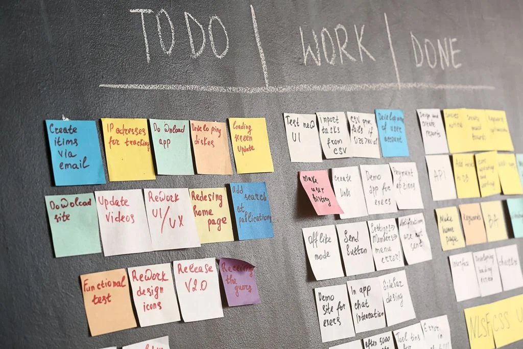 Método Scrum: descubra os 10 principais benefícios de usar esta metodologia ágil de gerenciamento de projetos