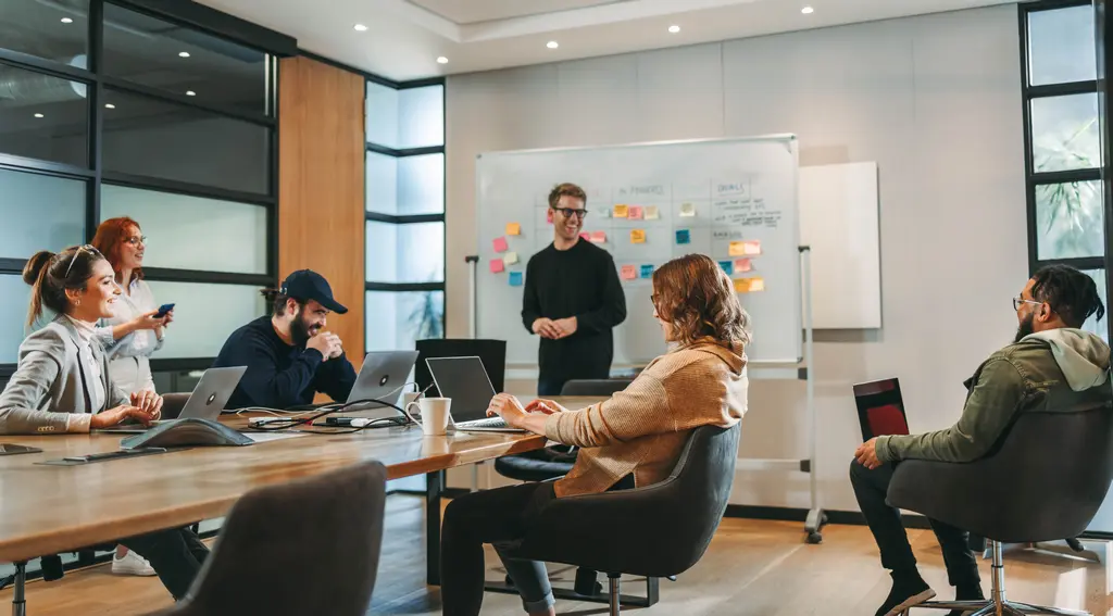 O primeiro CRM para startups: 6 sinais que o fundador deve acompanhar antes do RevOps