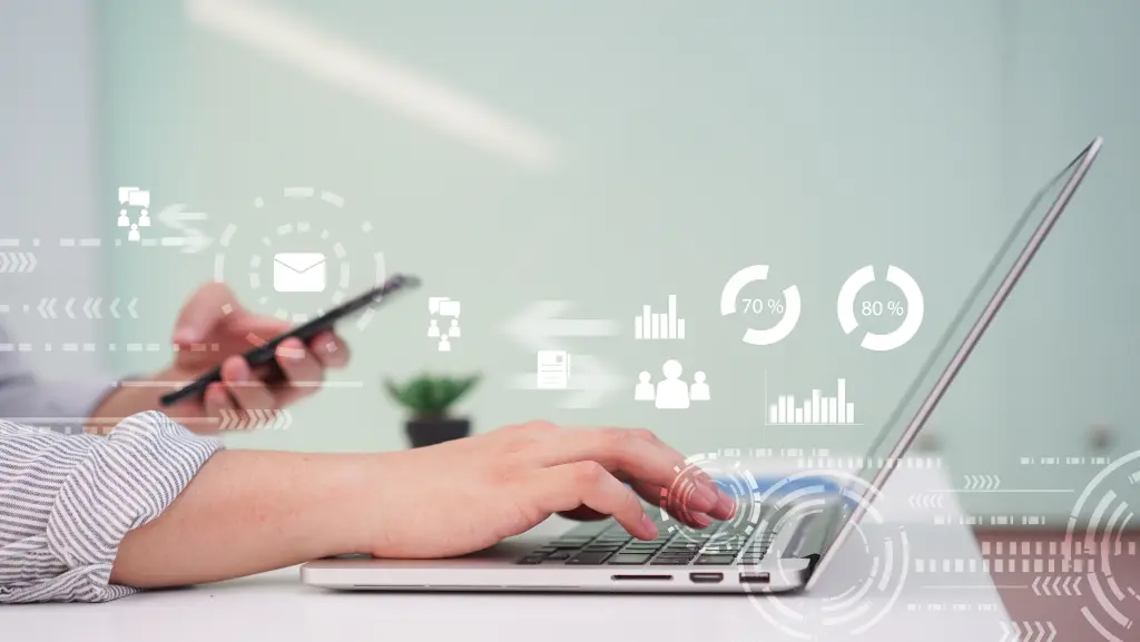 Bitrix24 ou Zoho CRM: qual o melhor software CRM?