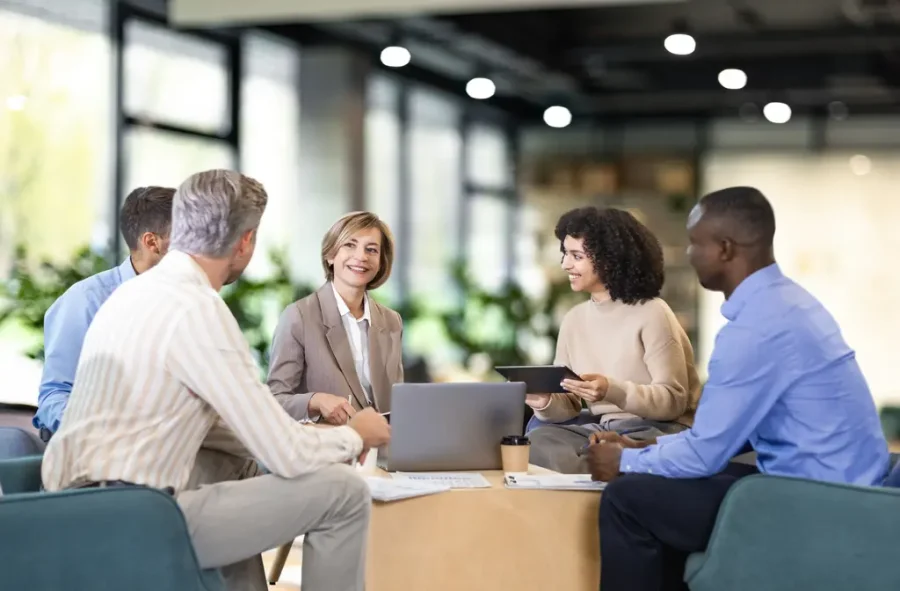 Planejamento de Recursos em Agências: 8 Maneiras de Organizar Melhor Equipes e Projetos